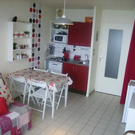 Les Bleuets ג'רארדמר