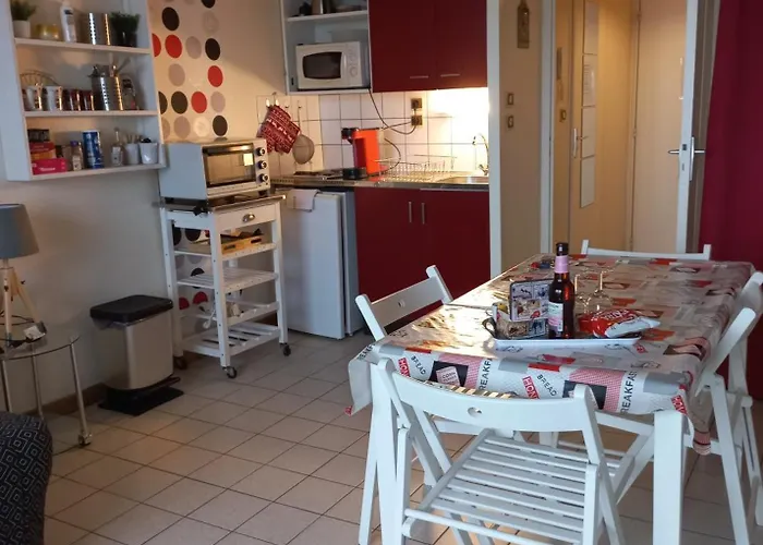 Les Bleuets 아파트