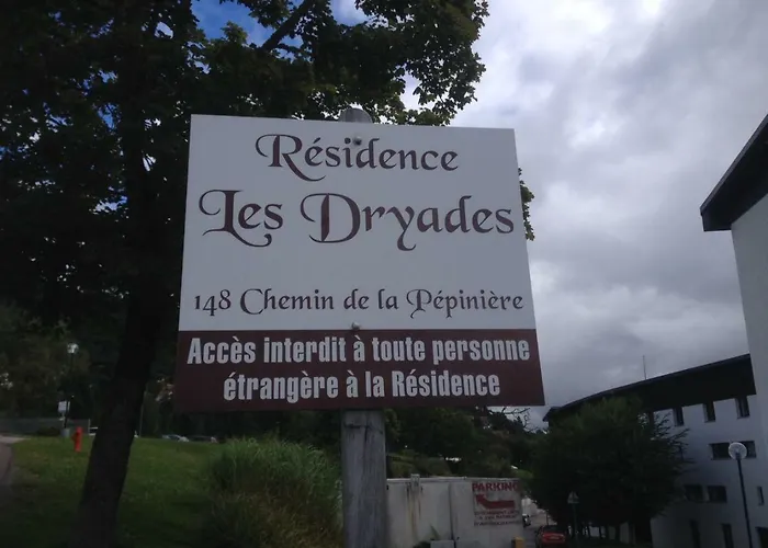 Les Bleuets 제라르메르